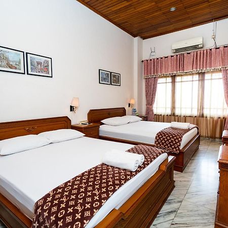 D Ajenk Boutique Guesthouse Kejayan Luaran gambar