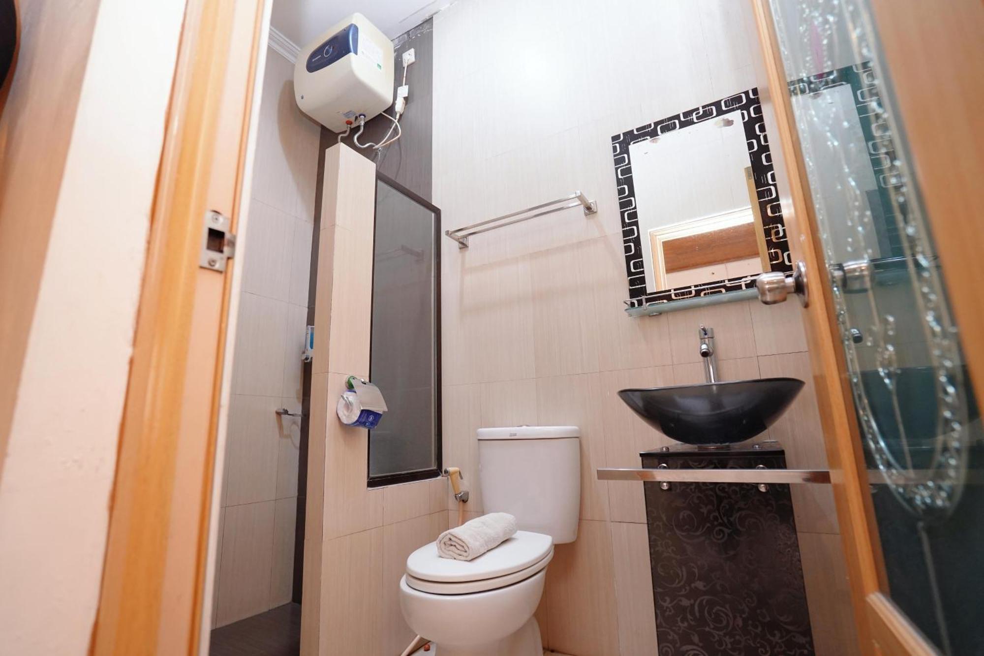 D Ajenk Boutique Guesthouse Kejayan Luaran gambar