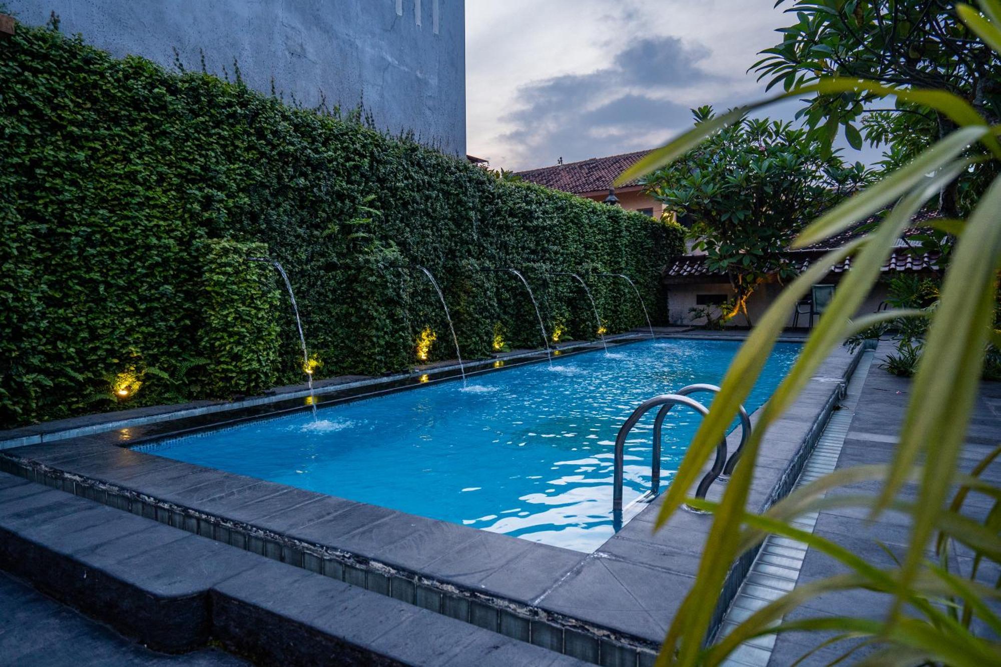 D Ajenk Boutique Guesthouse Kejayan Luaran gambar
