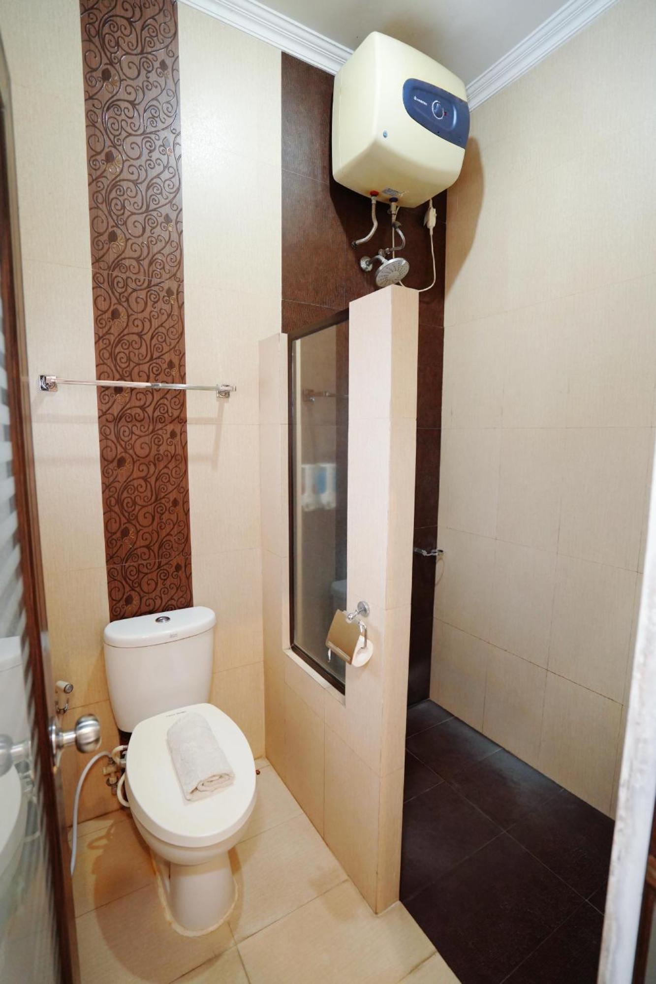 D Ajenk Boutique Guesthouse Kejayan Luaran gambar