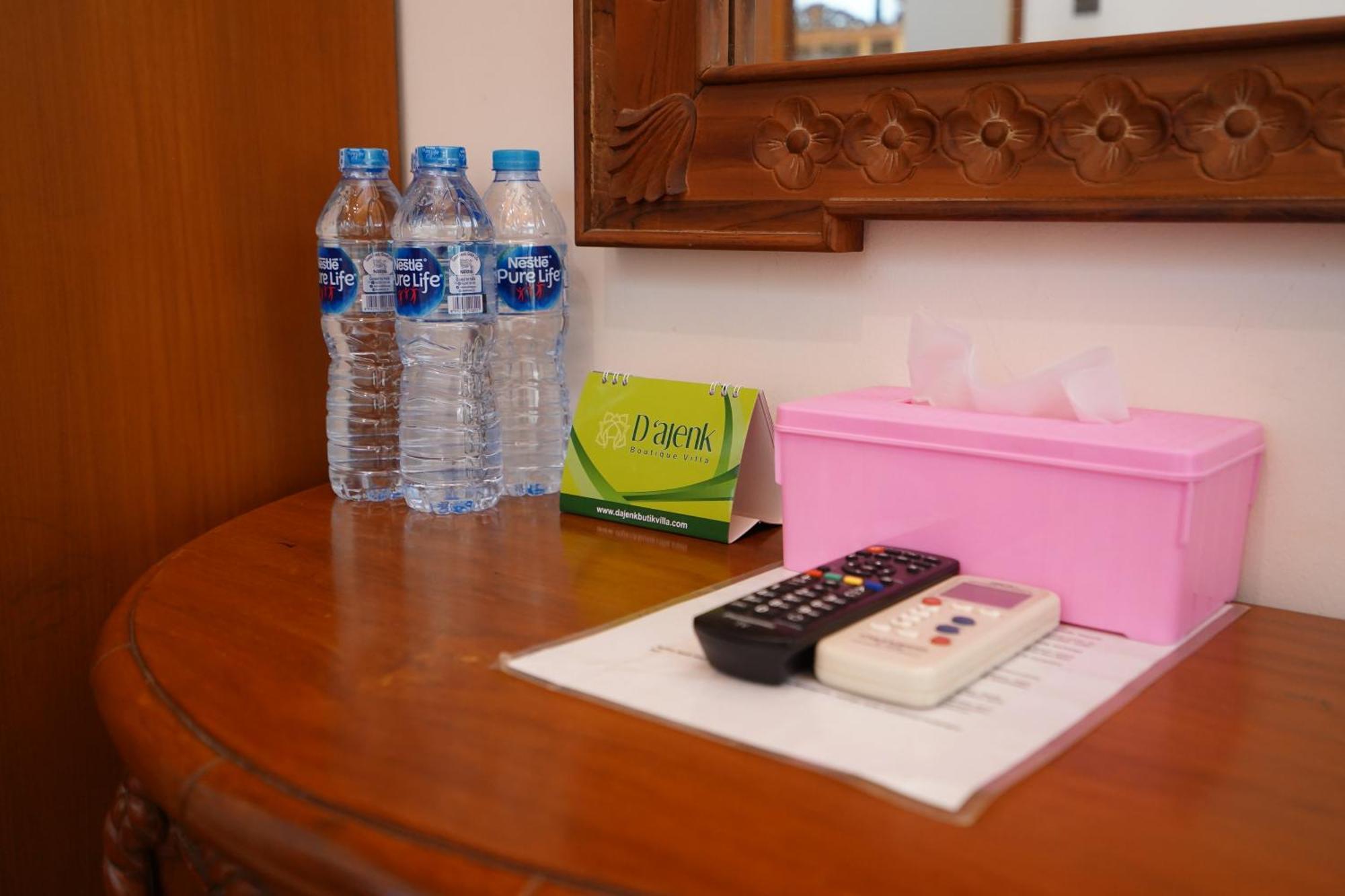 D Ajenk Boutique Guesthouse Kejayan Luaran gambar