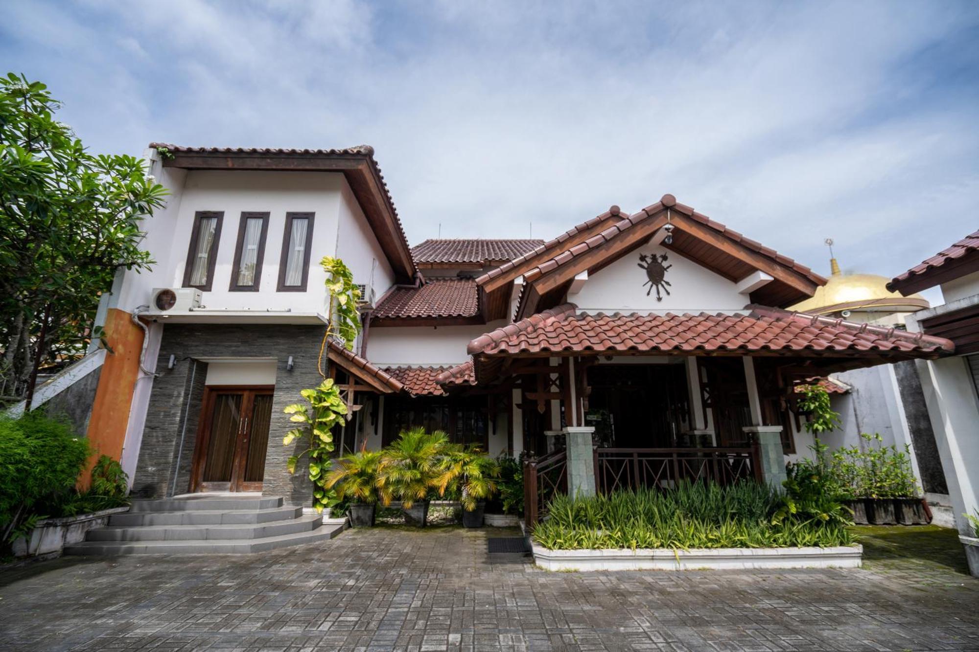 D Ajenk Boutique Guesthouse Kejayan Luaran gambar