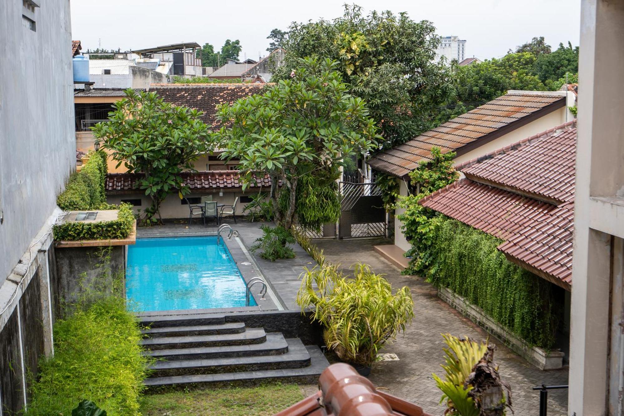 D Ajenk Boutique Guesthouse Kejayan Luaran gambar
